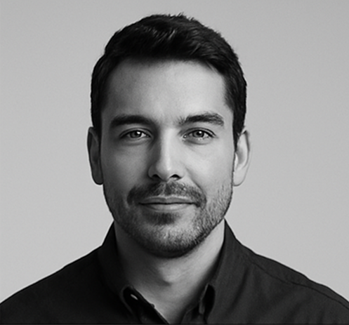 Andrés V.